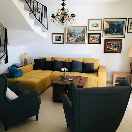 Nar Villa