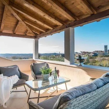 Villa Nar
